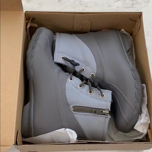 Saltwater Rubber Dip Grey Sperry boots